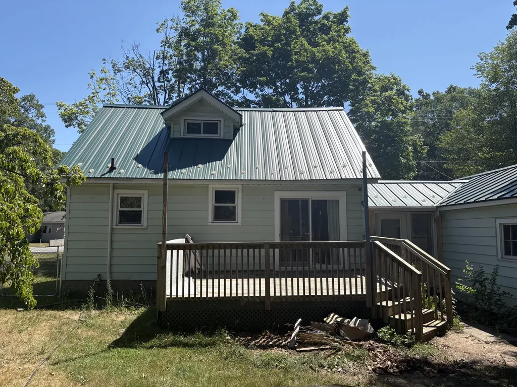 575 S Wolf Lake Road Egelston Township MI 49442