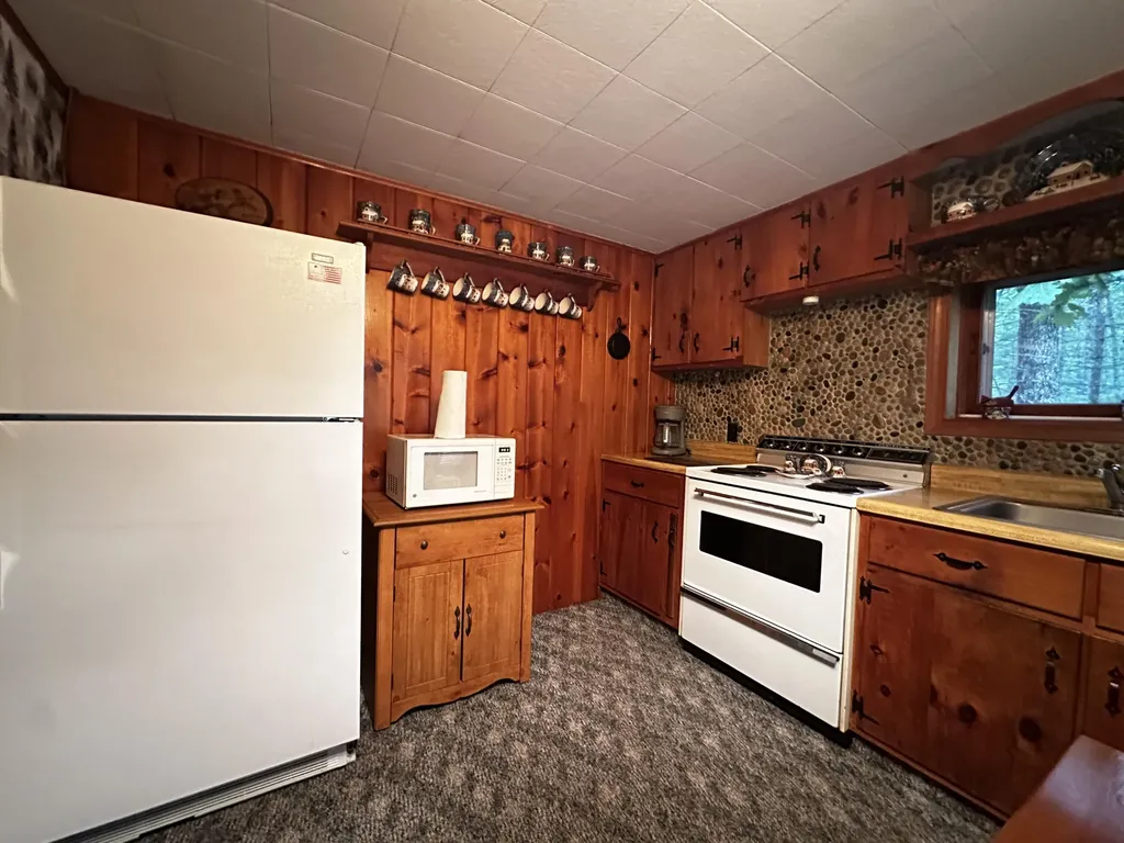 8047 W Peterson Road Elk Township MI 49644