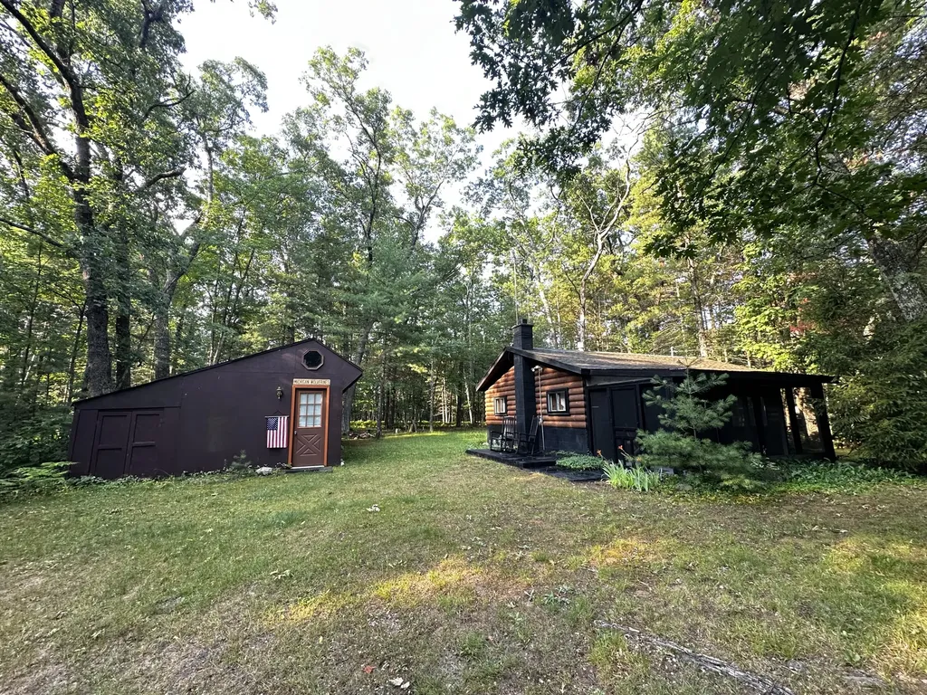 8047 W Peterson Road Elk Township MI 49644