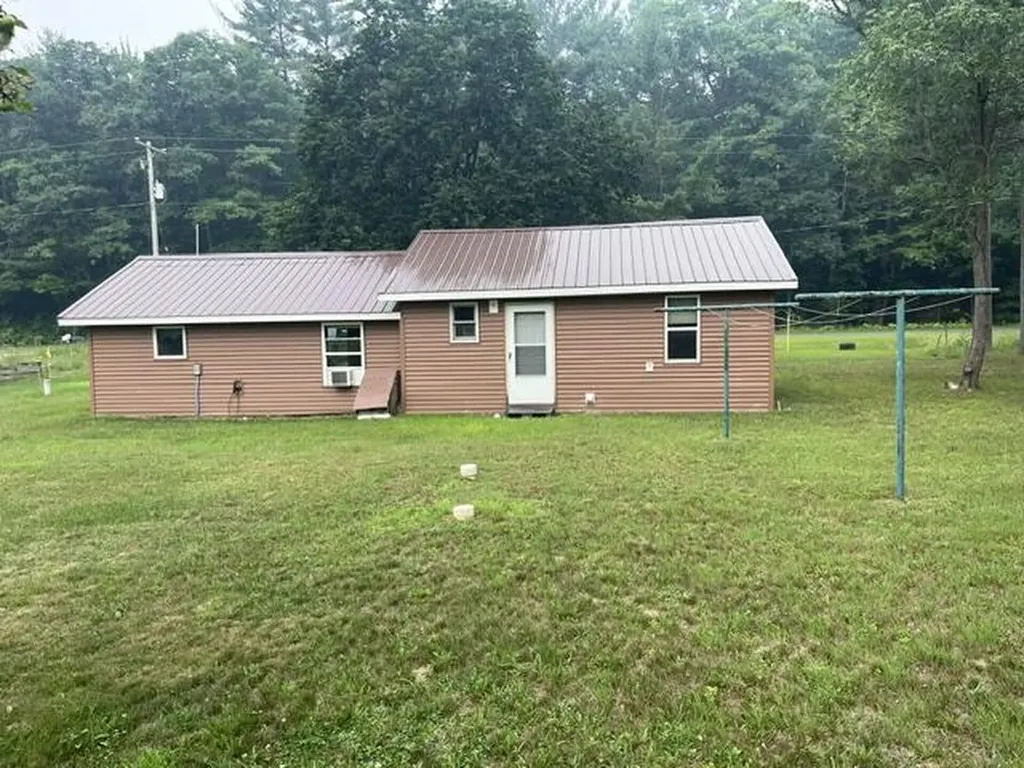 155 Skocelas Road N Stronach Township MI 49660