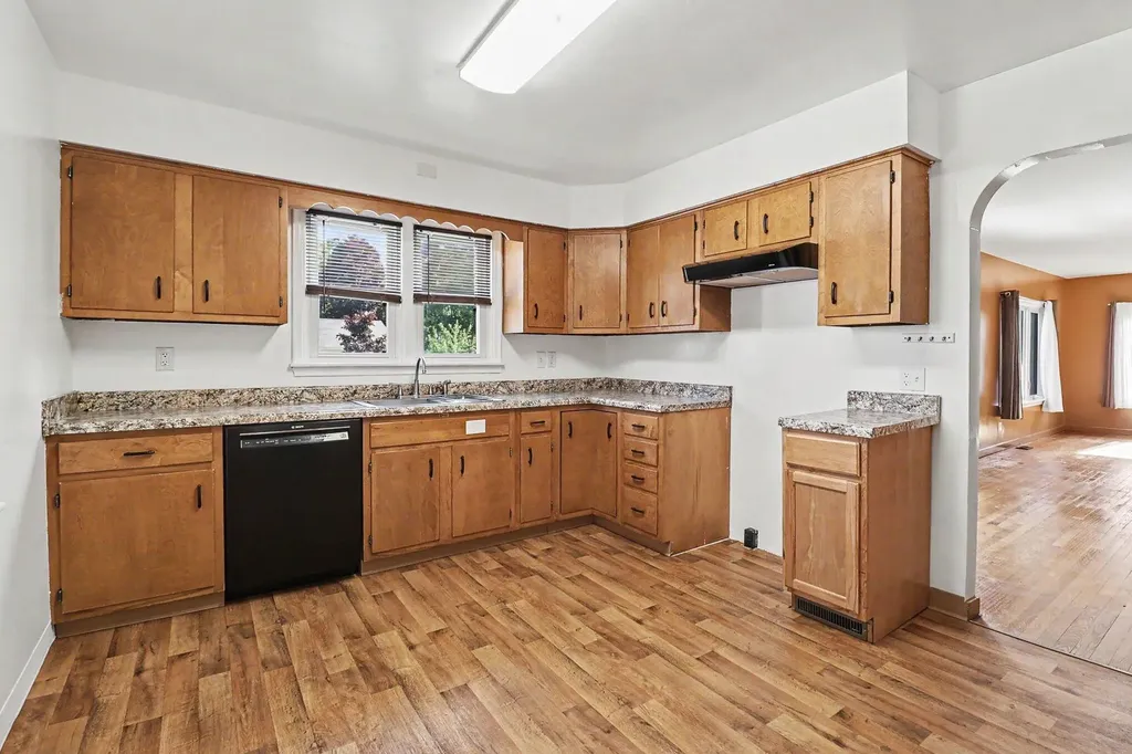 509 N Delia Street Ludington City MI 49431