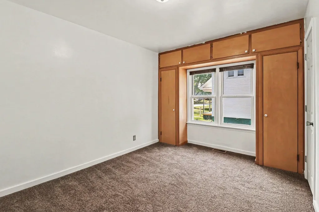 509 N Delia Street Ludington City MI 49431