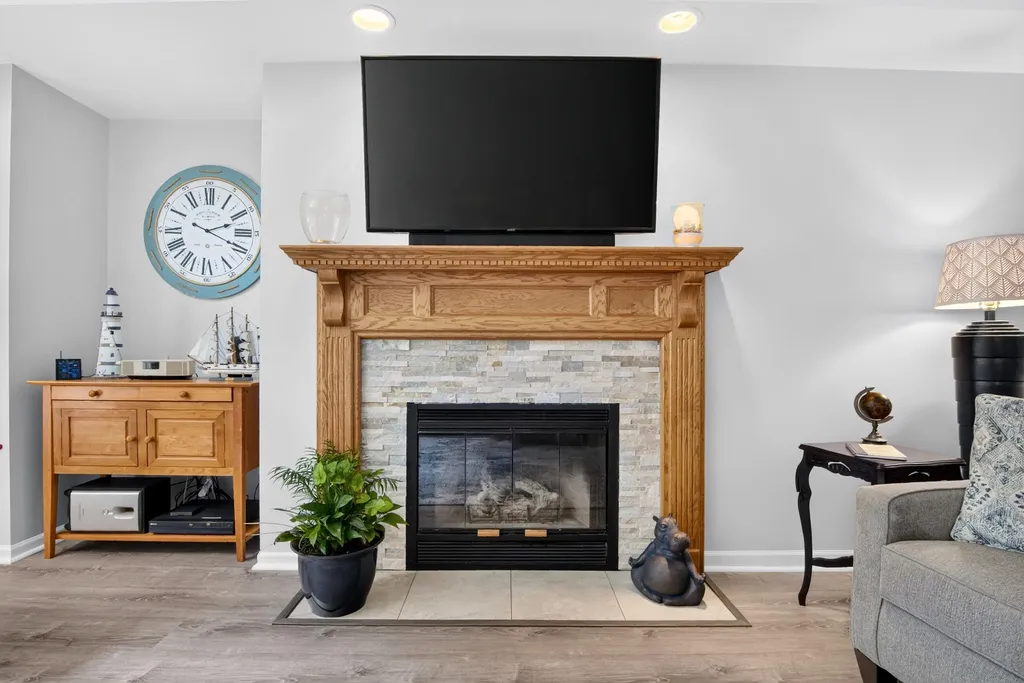 416 N Rush Street Pentwater Village MI 49449