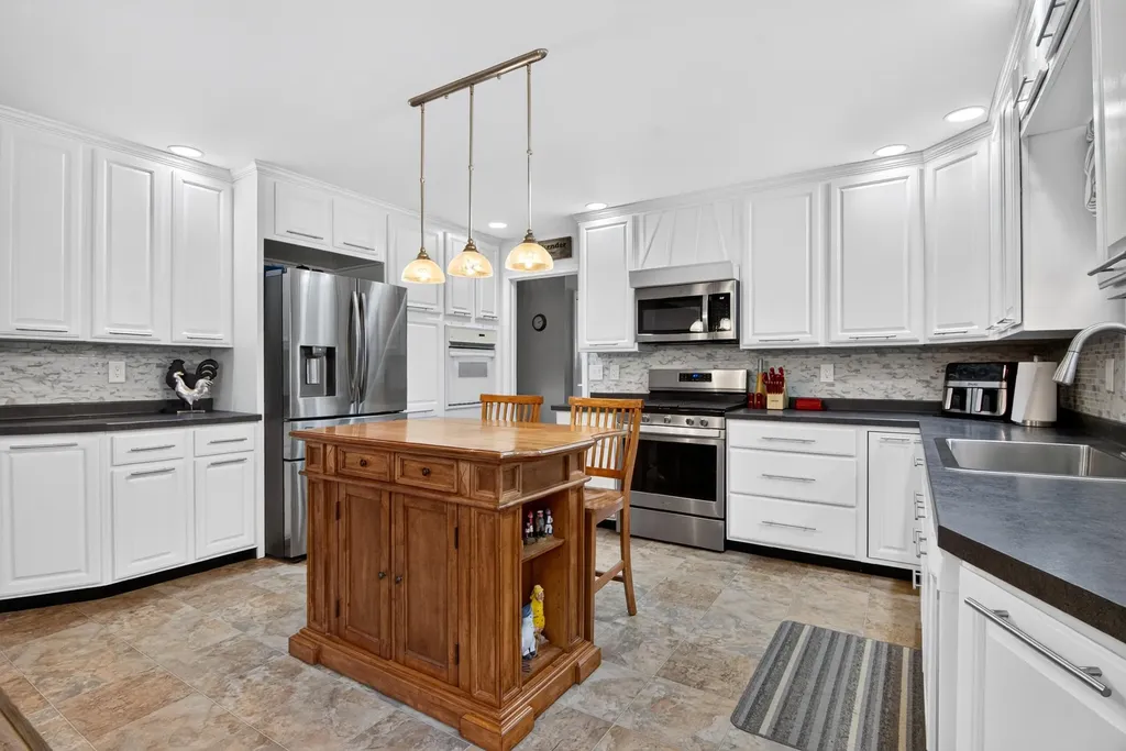 416 N Rush Street Pentwater Village MI 49449