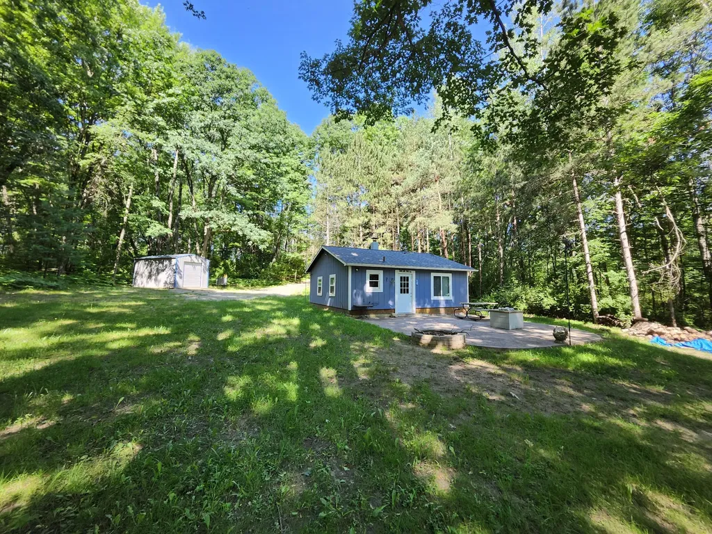 2867 E Hawley Road Eden Township MI 49405