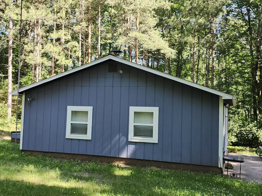 2867 E Hawley Road Eden Township MI 49405