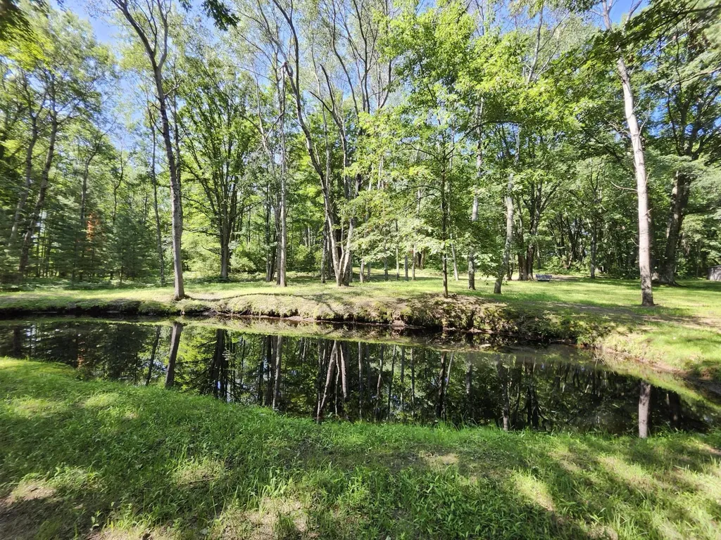 2867 E Hawley Road Eden Township MI 49405