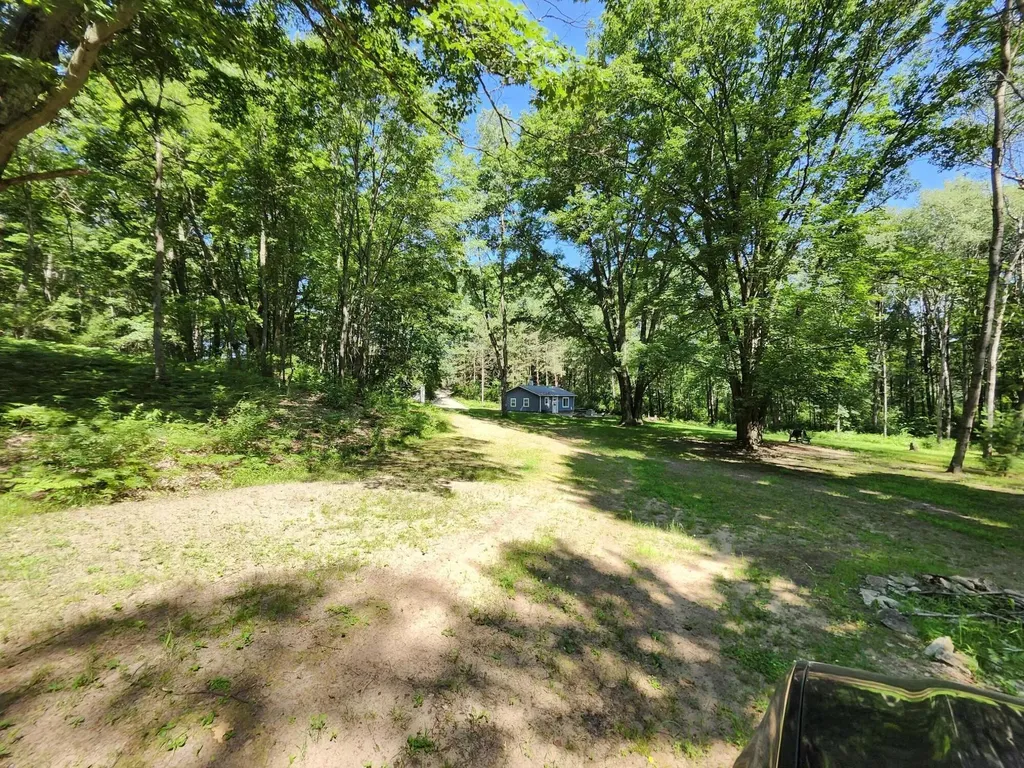 2867 E Hawley Road Eden Township MI 49405