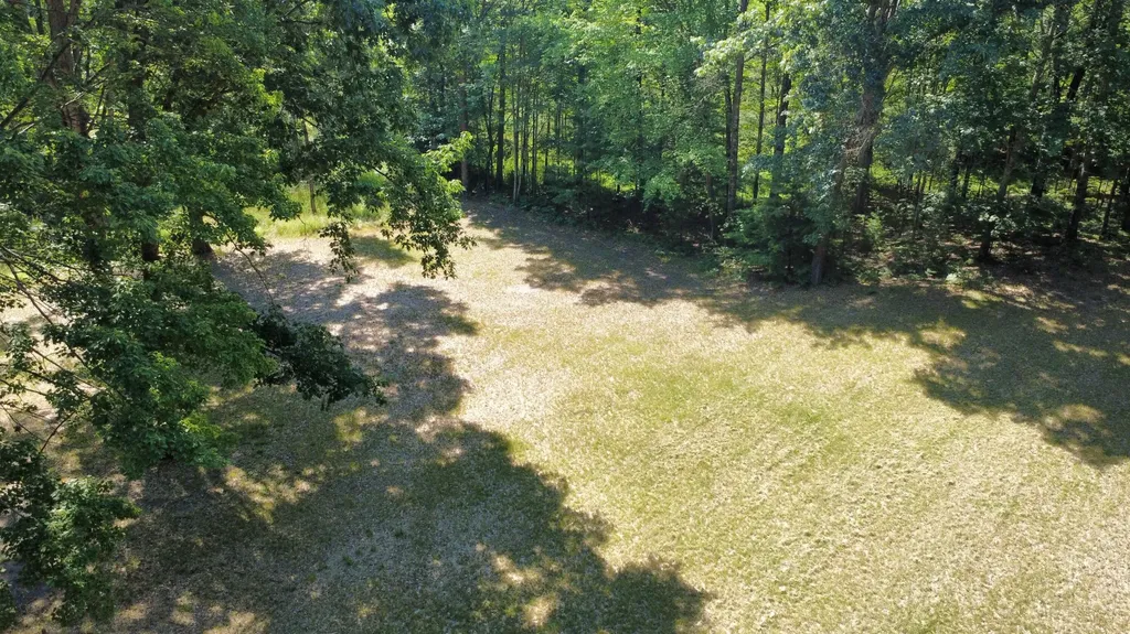 2867 E Hawley Road Eden Township MI 49405