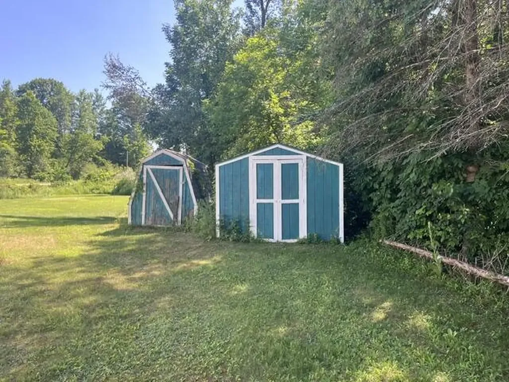 2849 Hoover Road Fork Township MI 49305