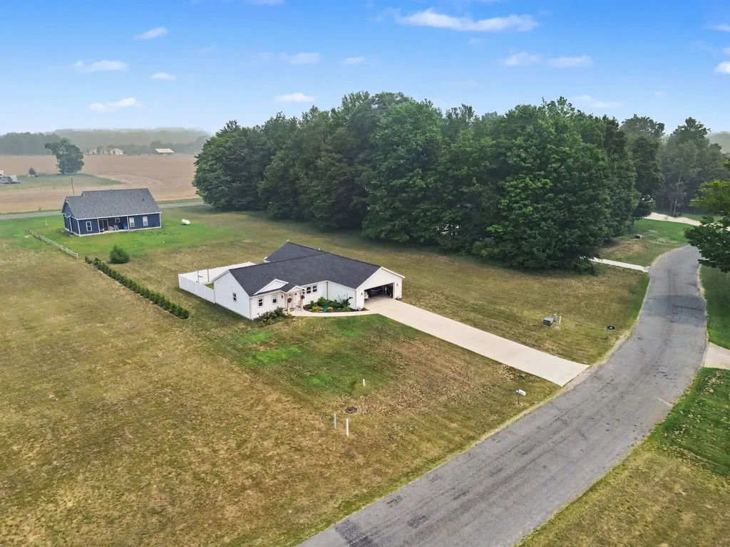 3970 W Destiny Drive Hart Township MI 49420
