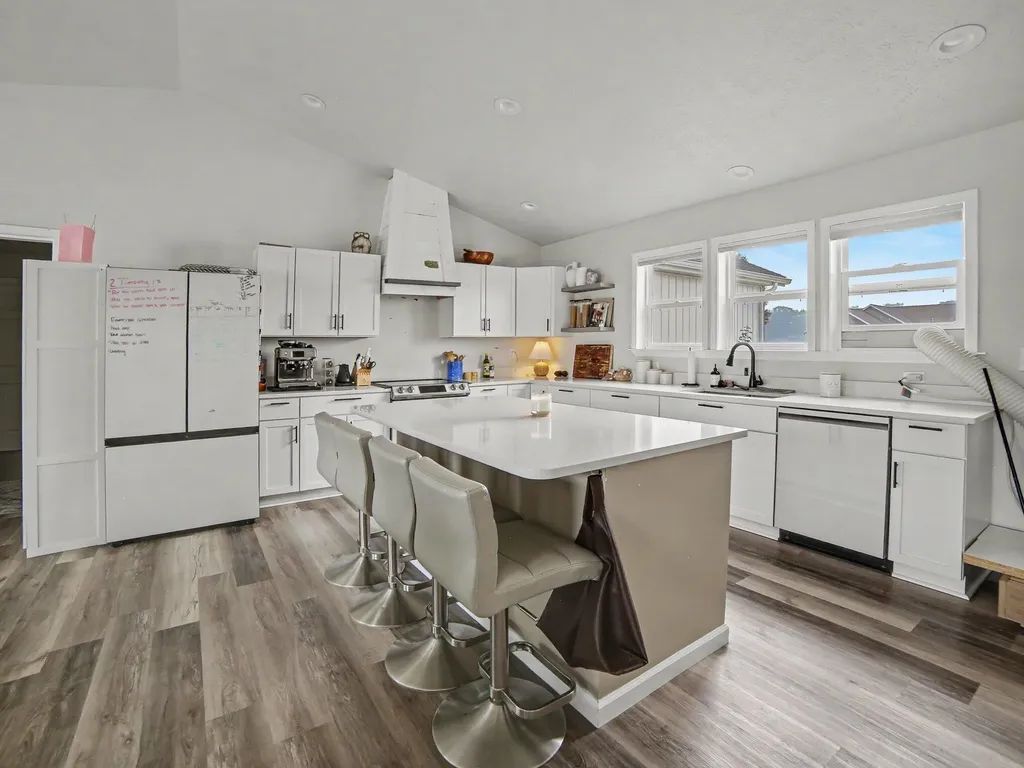 3970 W Destiny Drive Hart Township MI 49420