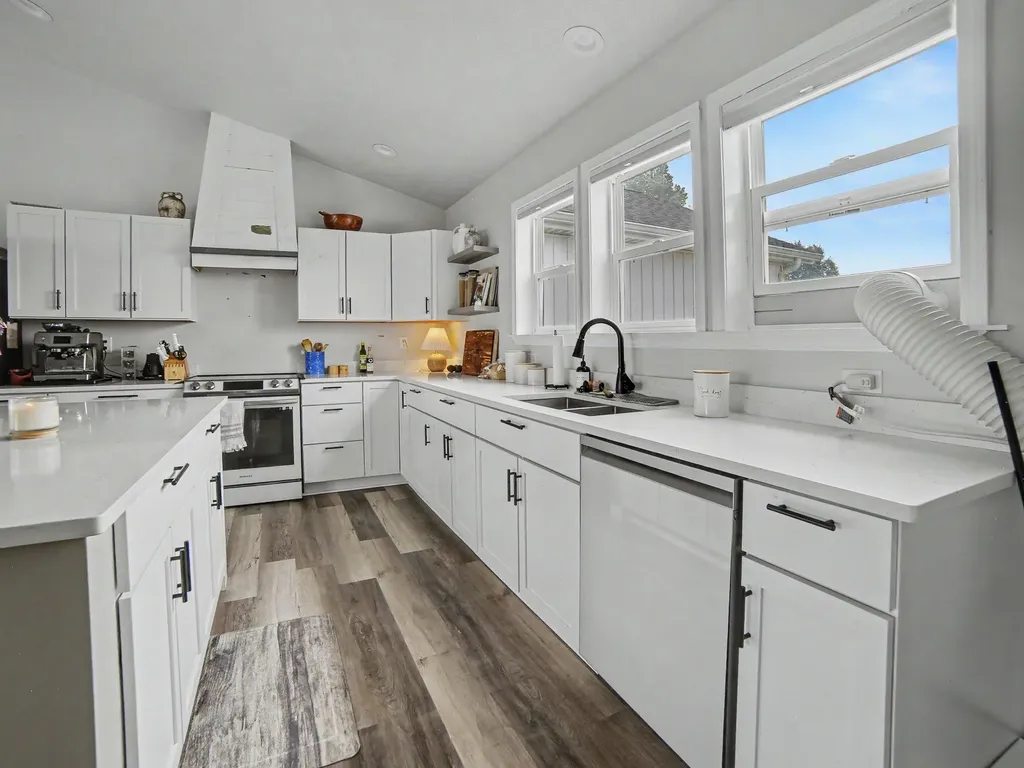 3970 W Destiny Drive Hart Township MI 49420