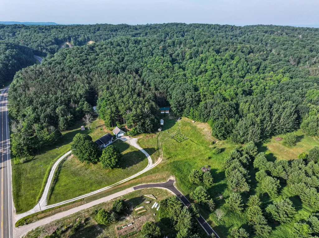 15940 Northwood Highway Arcadia Township MI 49613