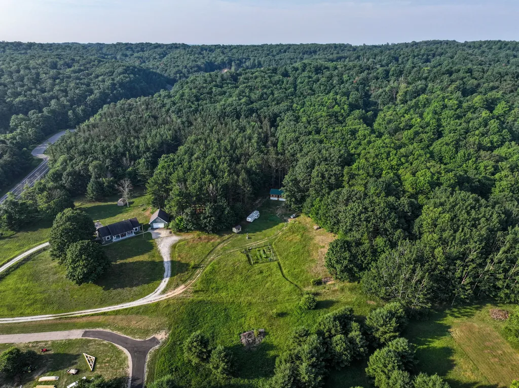 15940 Northwood Highway Arcadia Township MI 49613