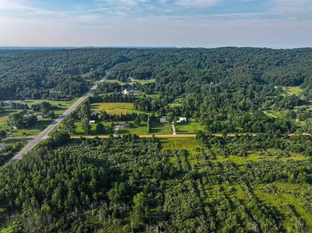 15940 Northwood Highway Arcadia Township MI 49613