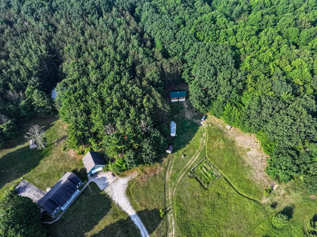 15940 Northwood Highway Arcadia Township MI 49613