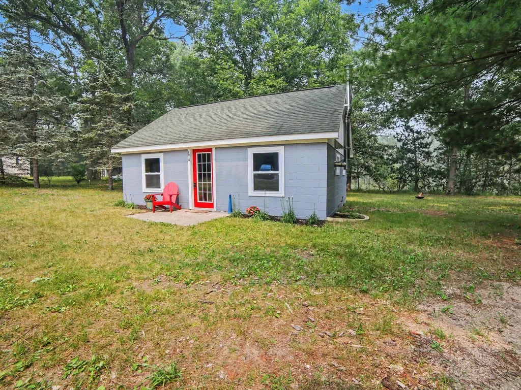 1514 S Walhalla Road Branch Township MI 49402