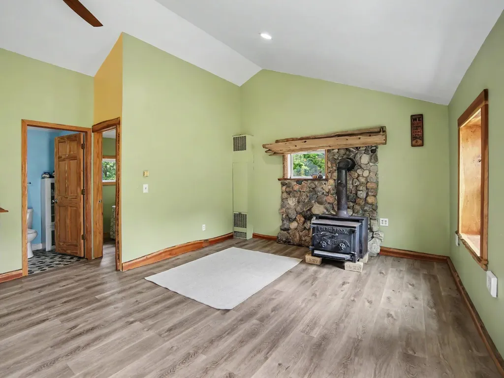 1514 S Walhalla Road Branch Township MI 49402