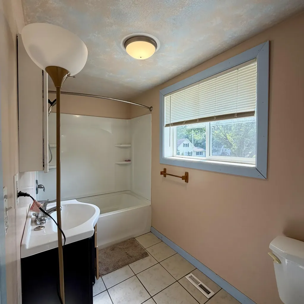 615 E Melendy Street Ludington City MI 49431