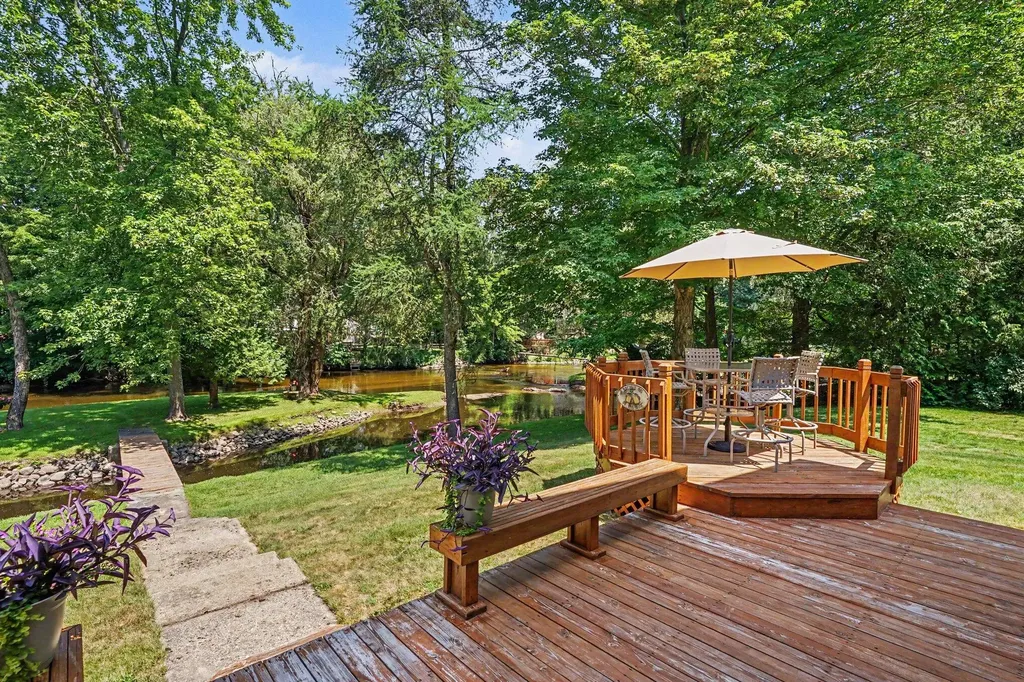 9064 E M20 Newfield Township MI 49421