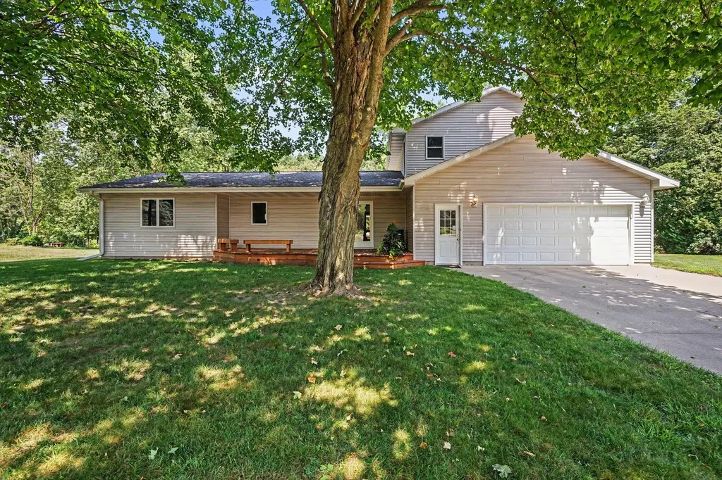 9064 E M20 Newfield Township MI 49421