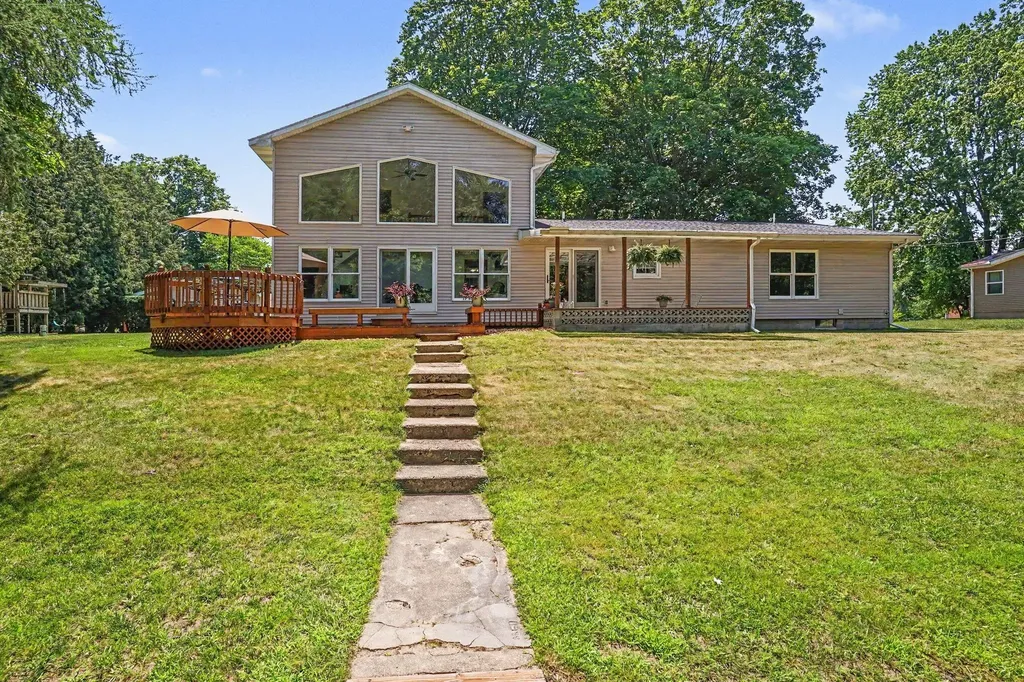 9064 E M20 Newfield Township MI 49421