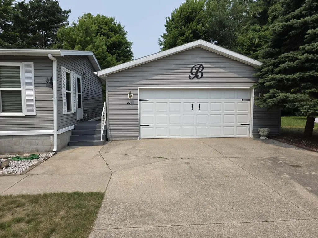 3628 W Forest Hill Circle Amber Township MI 49431
