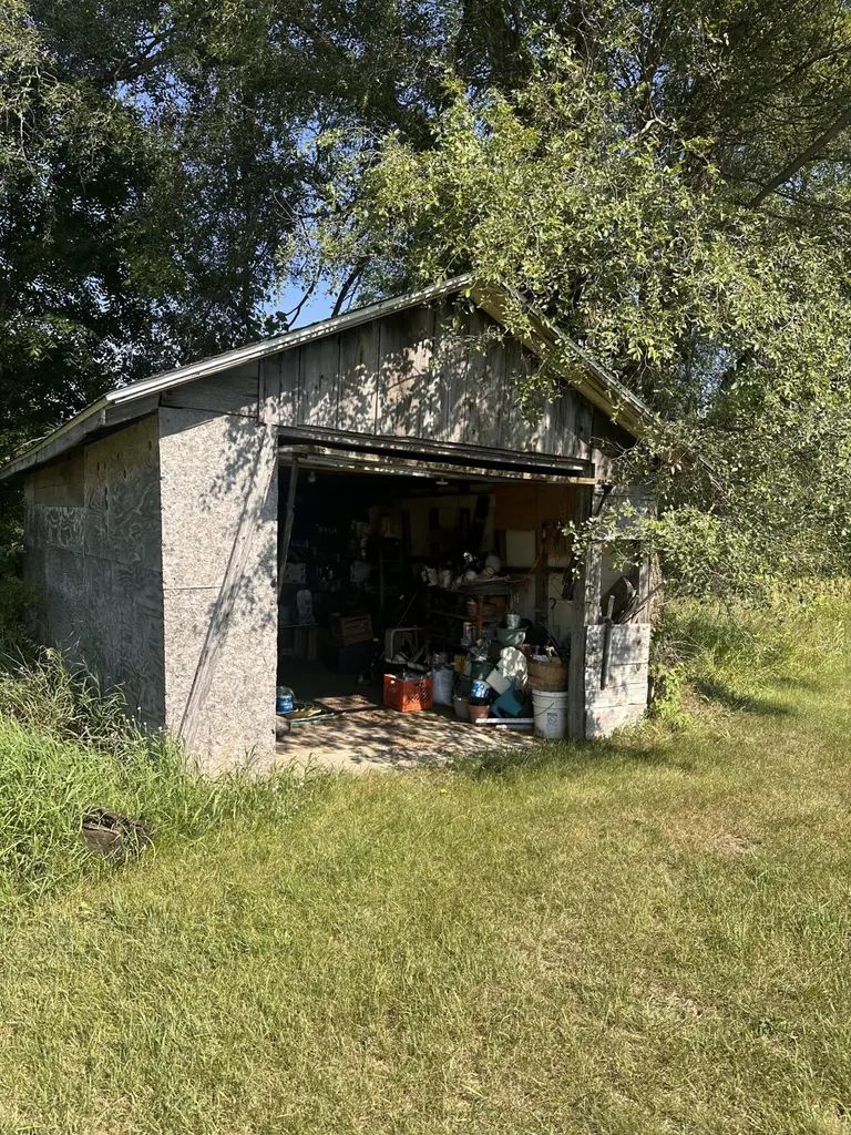 5372 W 8th Dayton Township MI 49412