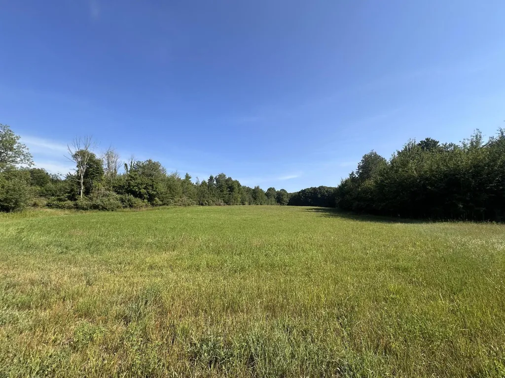 5372 W 8th Dayton Township MI 49412