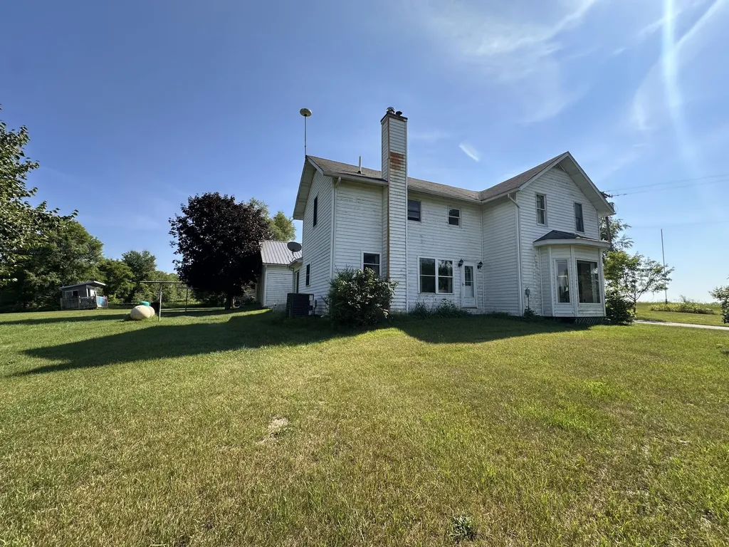 5372 W 8th Dayton Township MI 49412