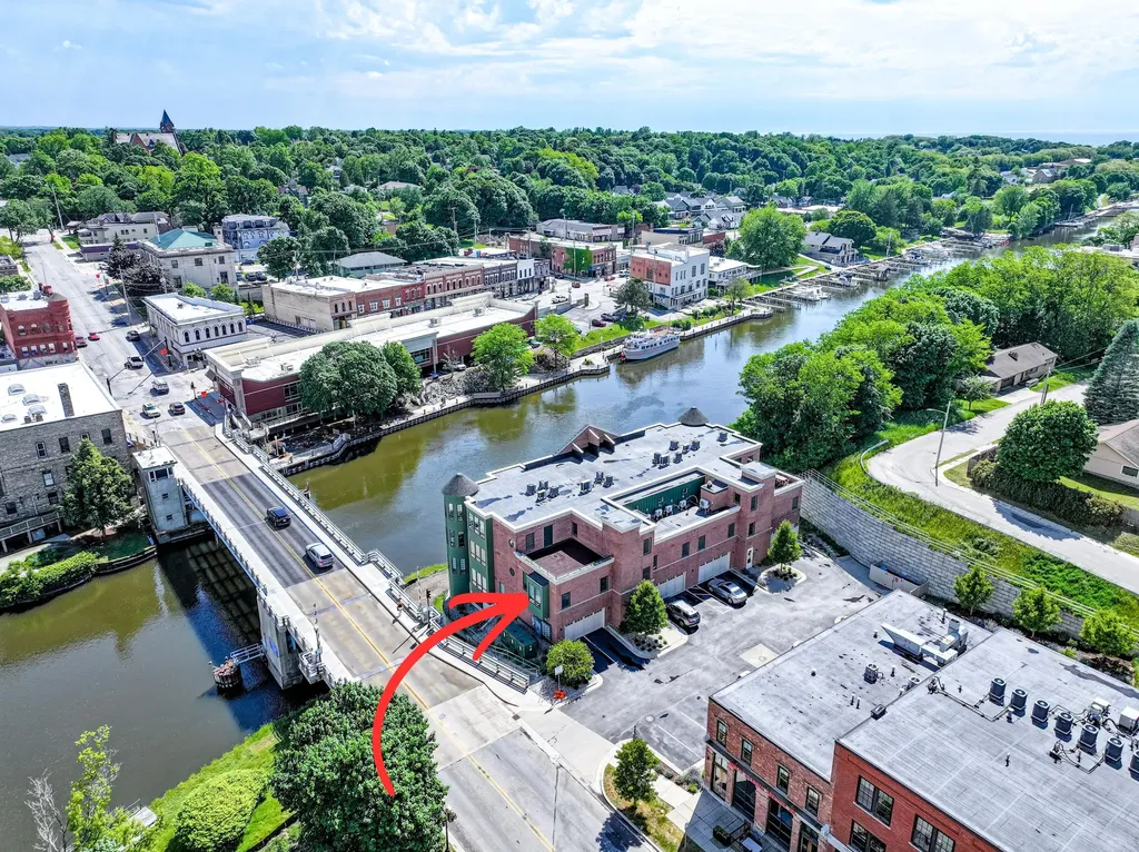 80 Washington Street Manistee City MI 49660