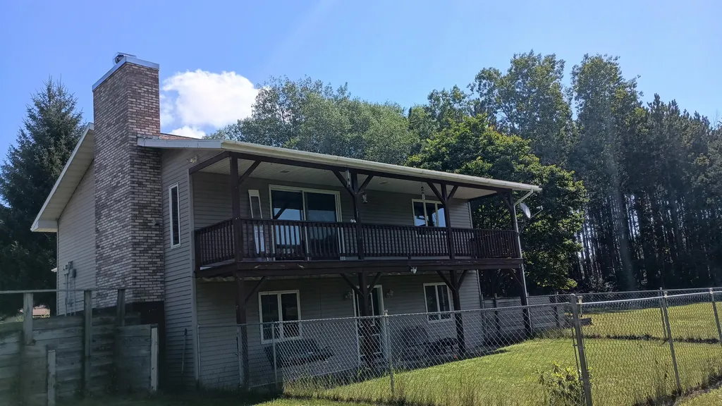 301 S Gordon Road Amber Township MI 49454