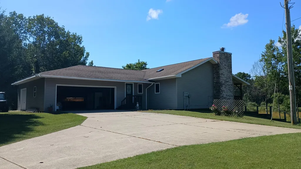 301 S Gordon Road Amber Township MI 49454
