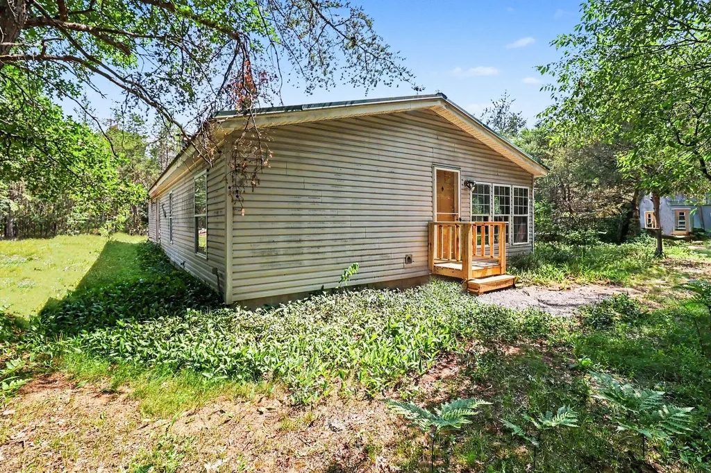 7963 E Barothy Road Branch Township MI 49402