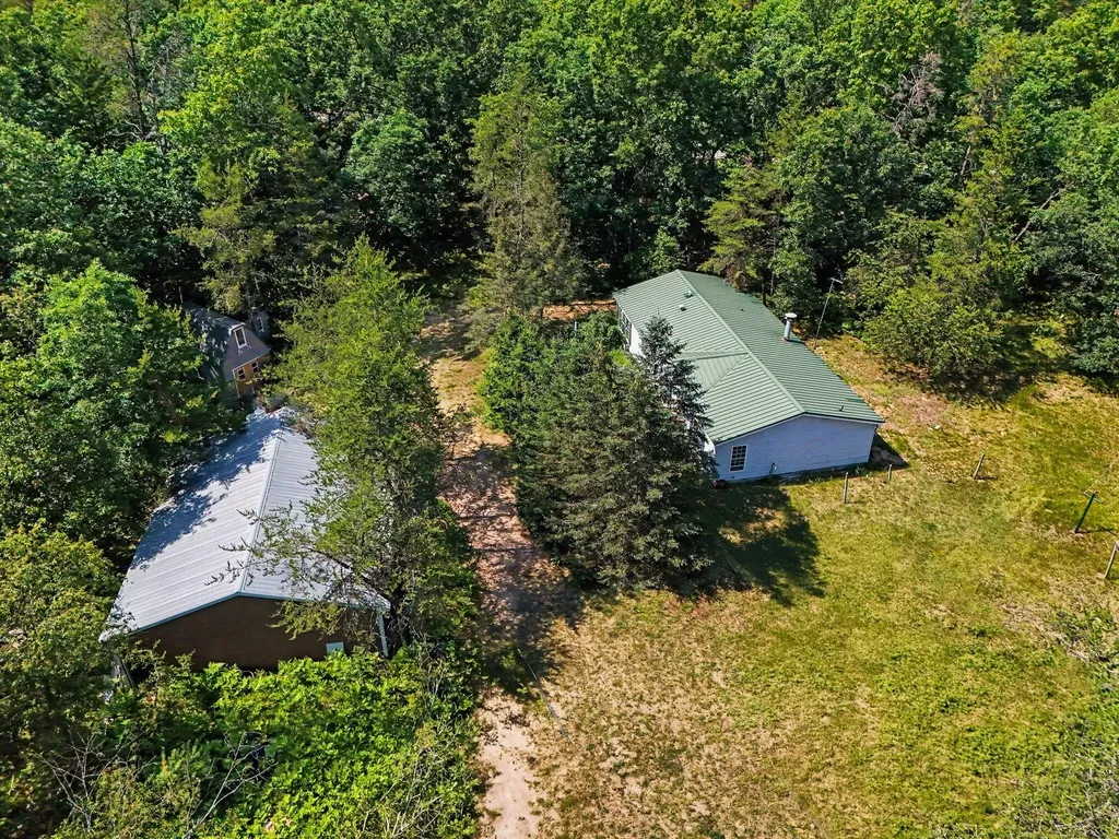 7963 E Barothy Road Branch Township MI 49402