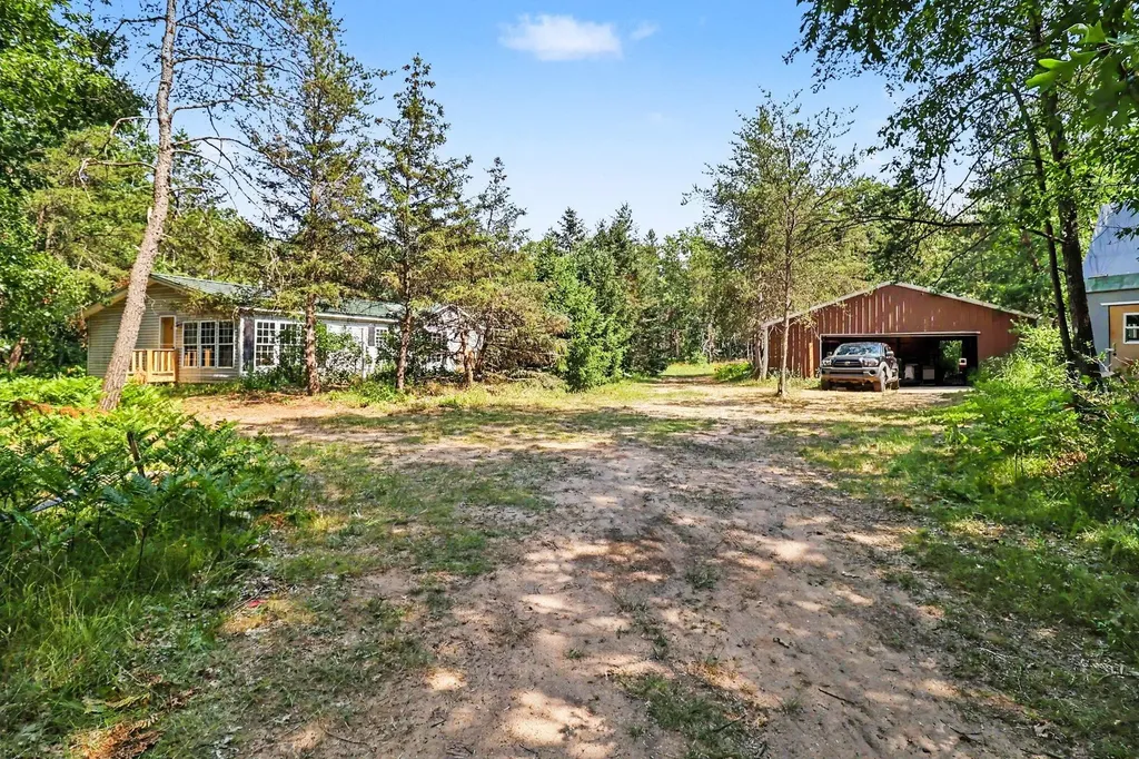 7963 E Barothy Road Branch Township MI 49402