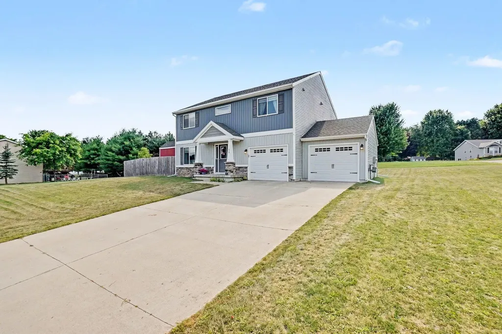 853 N Michigan Avenue Fremont City MI 49412