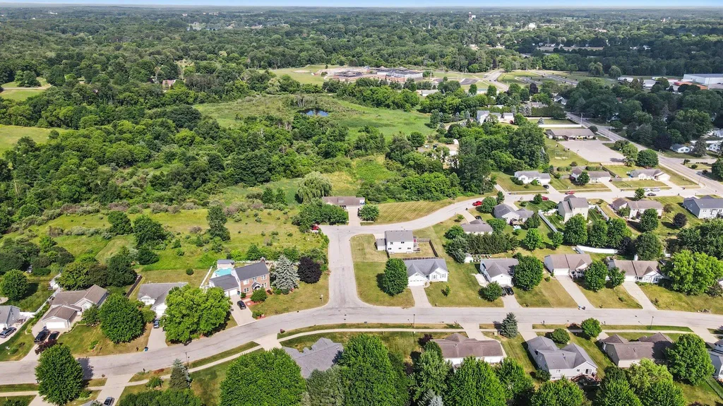 853 N Michigan Avenue Fremont City MI 49412
