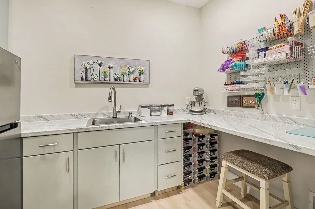 20 Kenneth Street Pentwater Village MI 49449