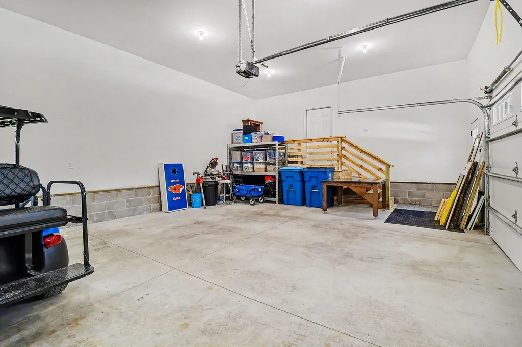 20 Kenneth Street Pentwater Village MI 49449