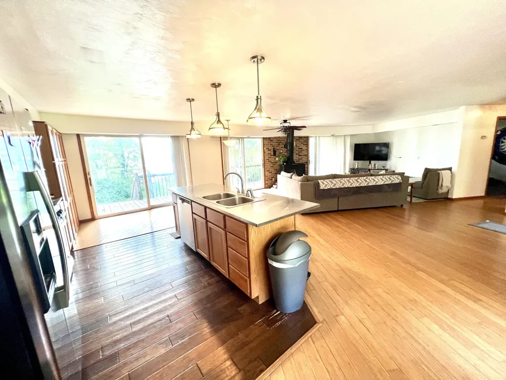 4771 S Lakeshore Drive Summit Township MI 49431