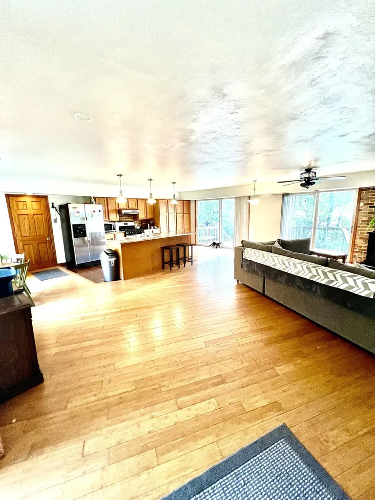 4771 S Lakeshore Drive Summit Township MI 49431