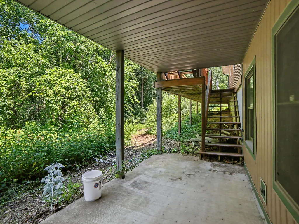 1824 S Pere Marquette Highway Pere Marquette Charter Township MI 49431