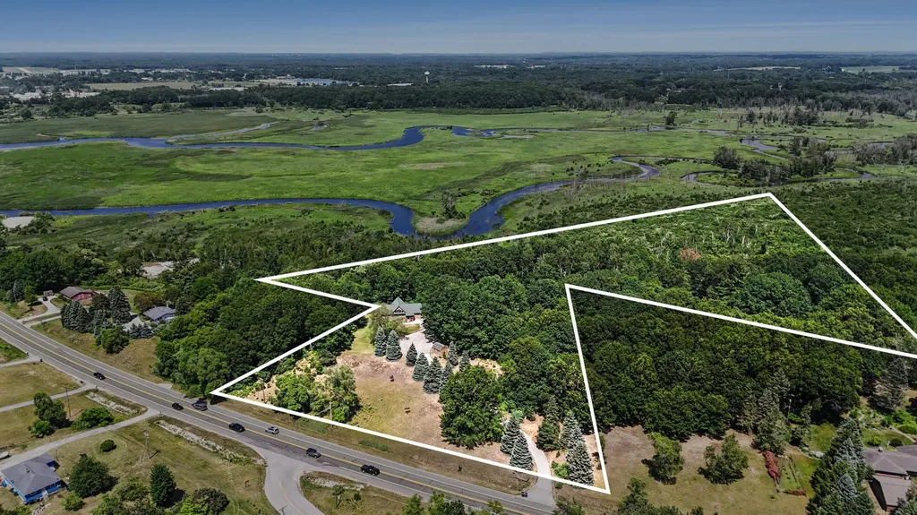 1824 S Pere Marquette Highway Pere Marquette Charter Township MI 49431