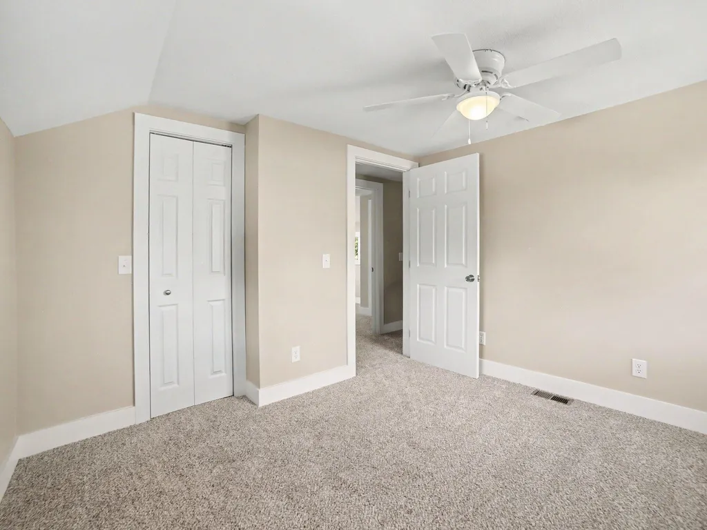 910 W Bradshaw Road Riverton Township MI 49454