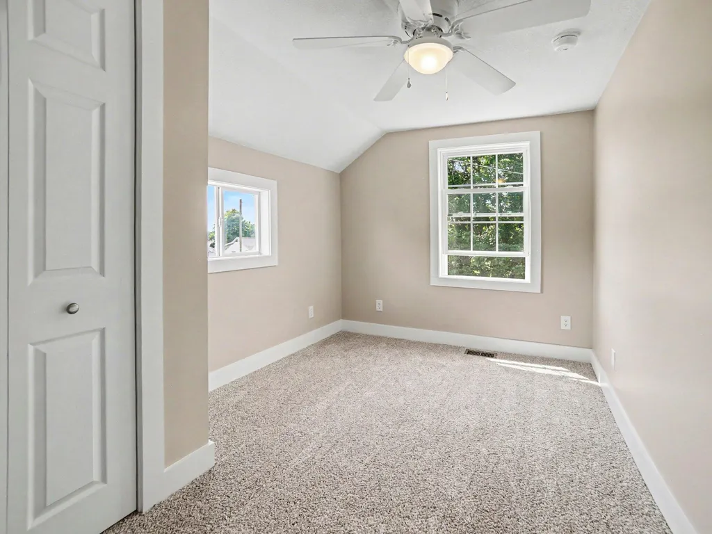 910 W Bradshaw Road Riverton Township MI 49454