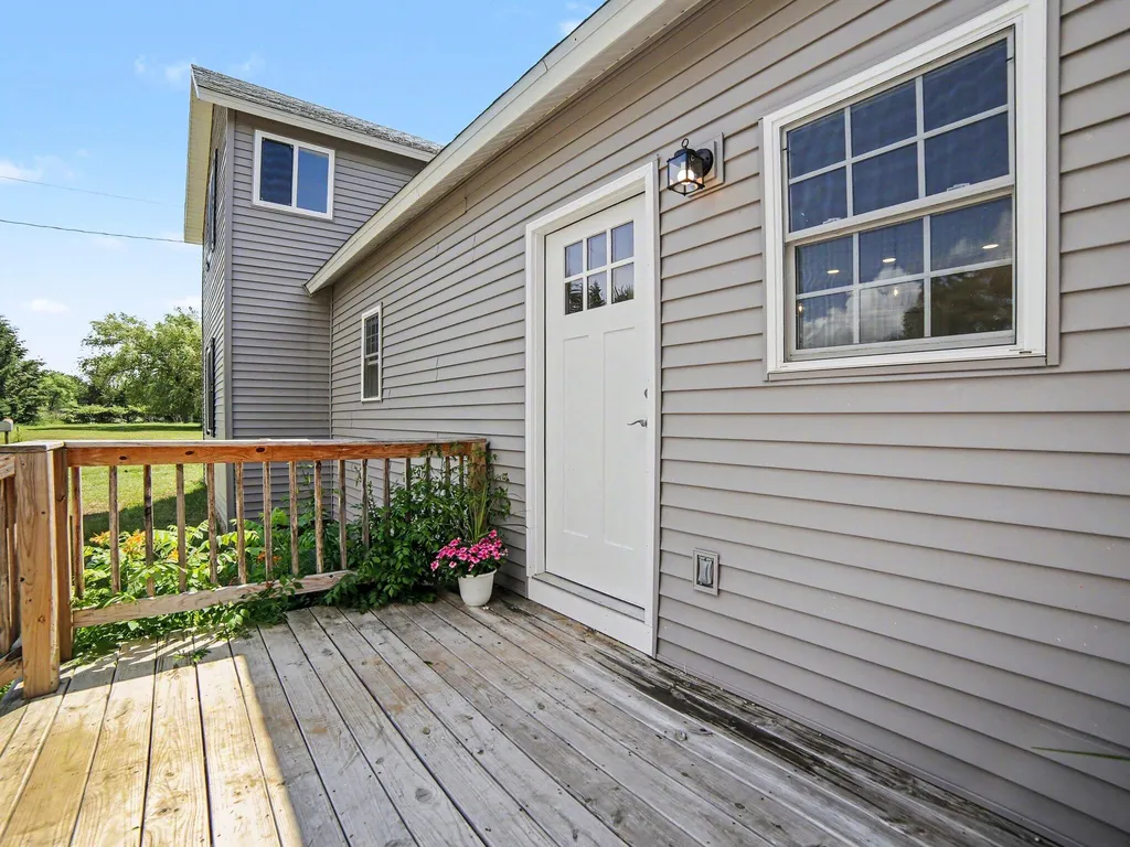 910 W Bradshaw Road Riverton Township MI 49454