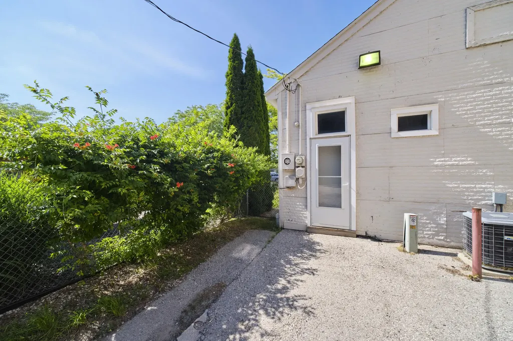 323 River Street Manistee City MI 49660