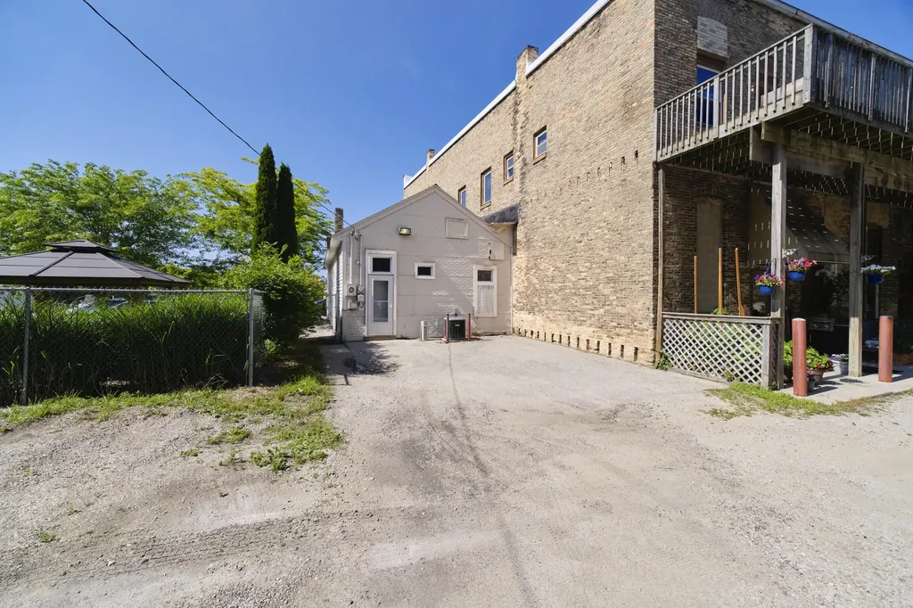 323 River Street Manistee City MI 49660